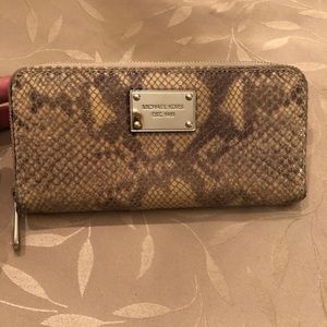 Michael Kors Snake Skin Wallet